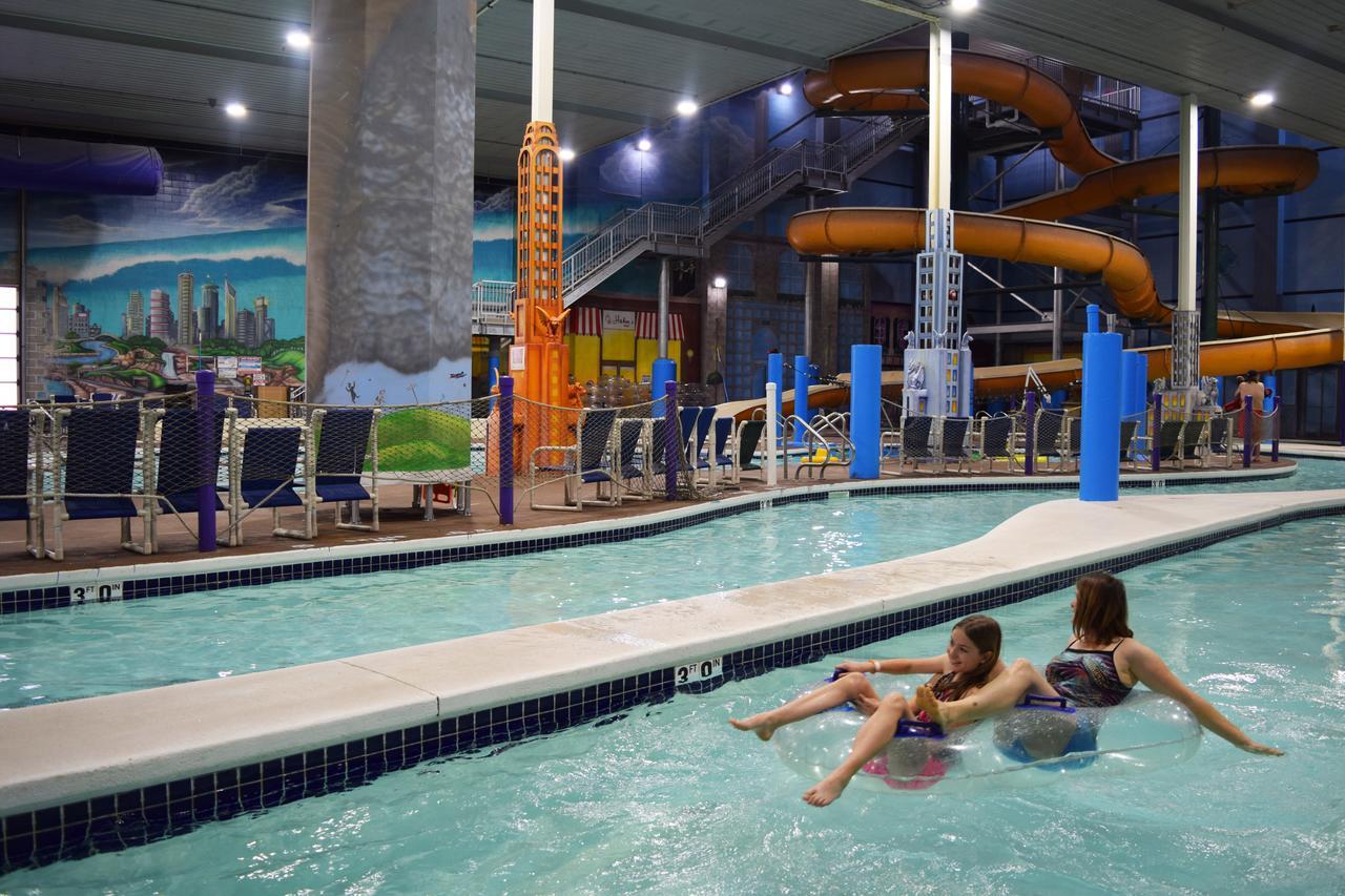 Metropolis Resort - Eau Claire Bagian luar foto